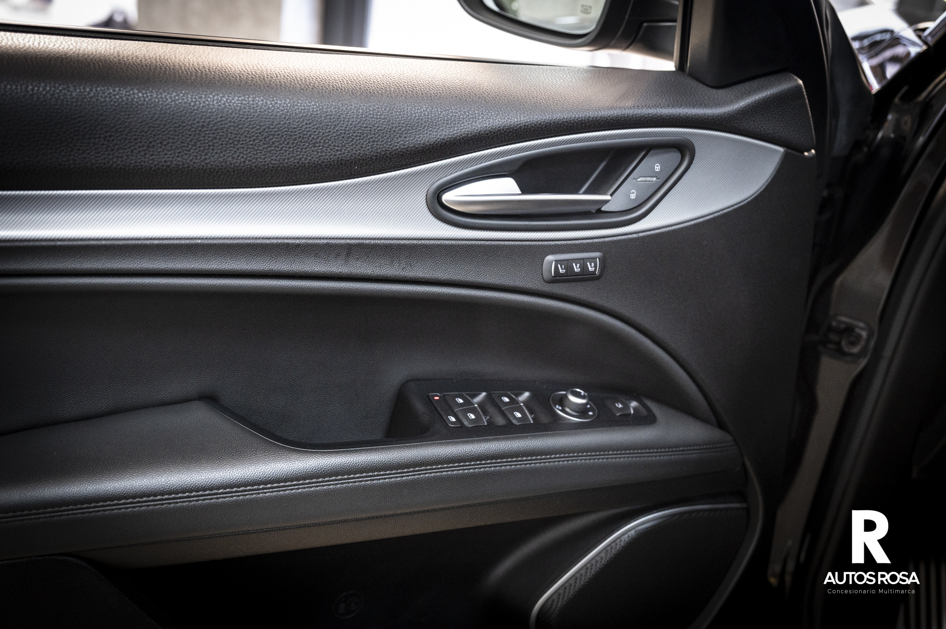 
								ALFA ROMEO STELVIO 2.2 EXECUTIVE Q4 completo									