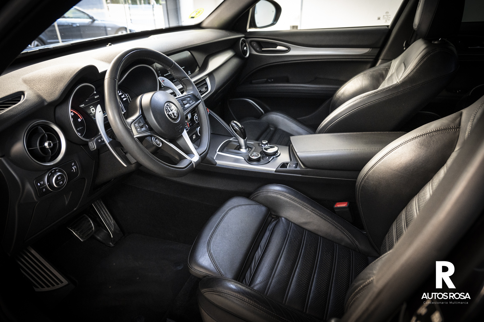 
								ALFA ROMEO STELVIO 2.2 EXECUTIVE Q4 completo									