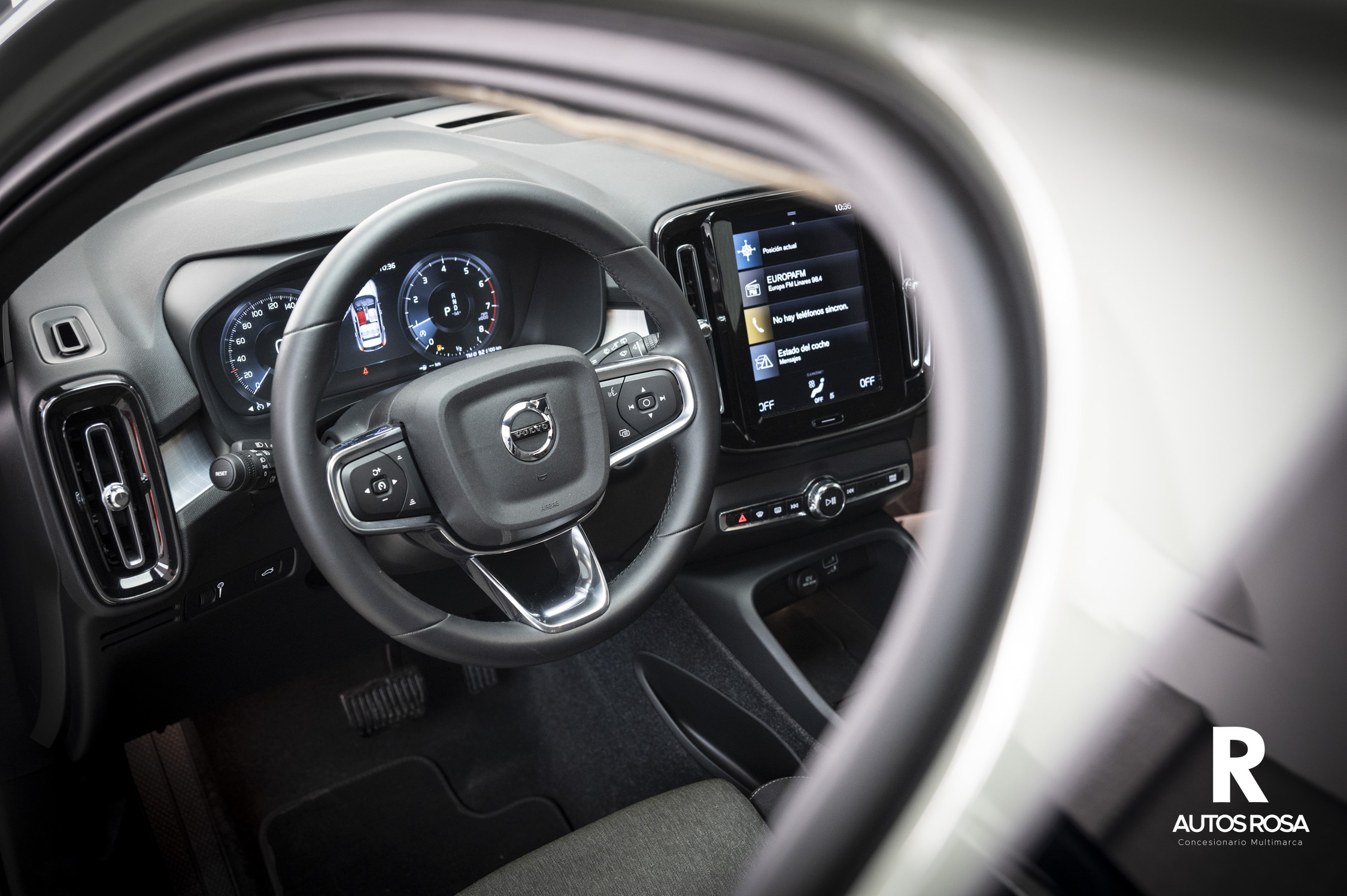 
								2024 – XC40 1.5 T2 CORE AUTO 129 5P completo									