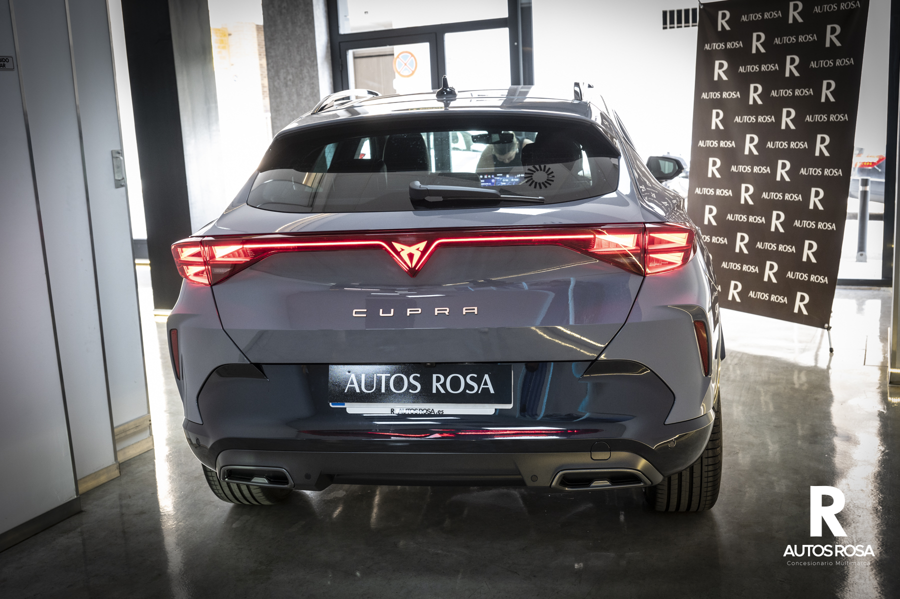 
								CUPRA FORMENTOR 1.5 eTSI 150 C.V DSG completo									