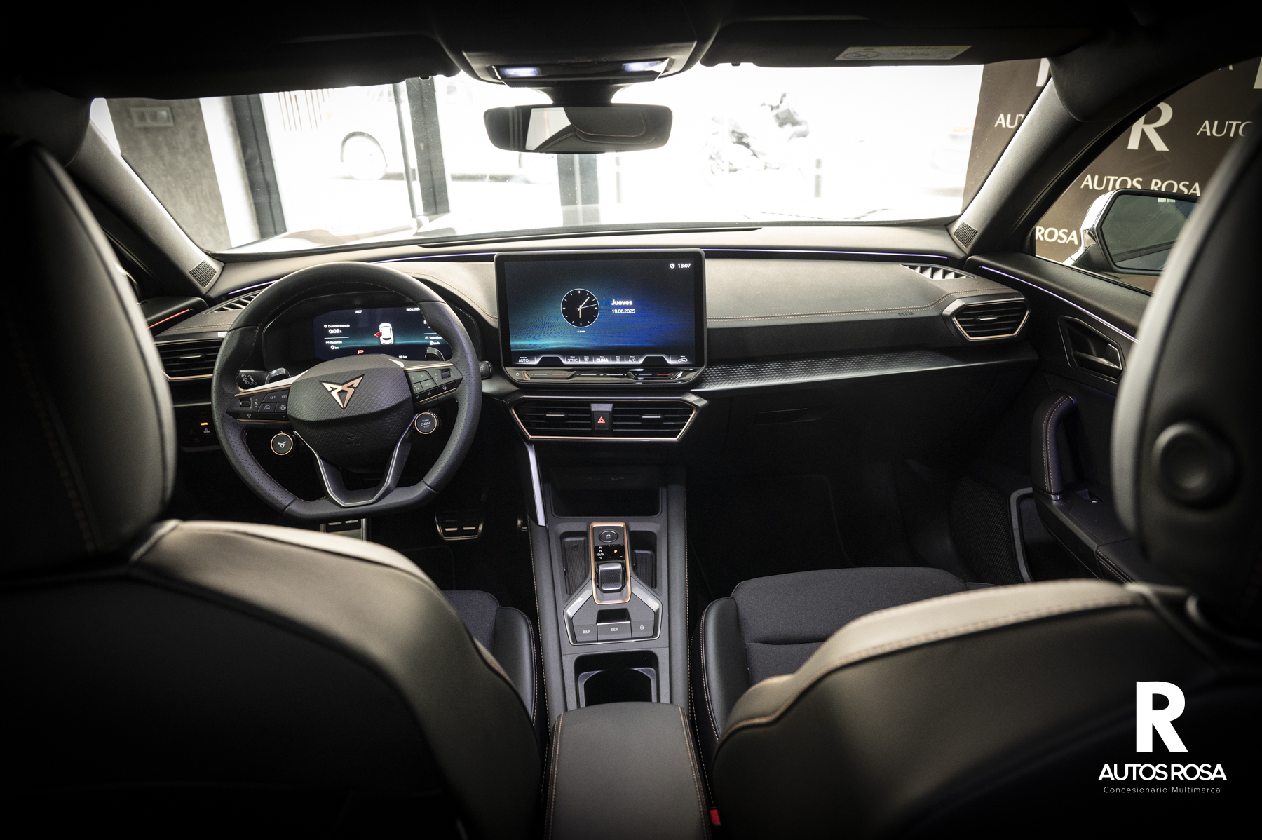 
								CUPRA FORMENTOR 1.5 eTSI 150 C.V DSG completo									