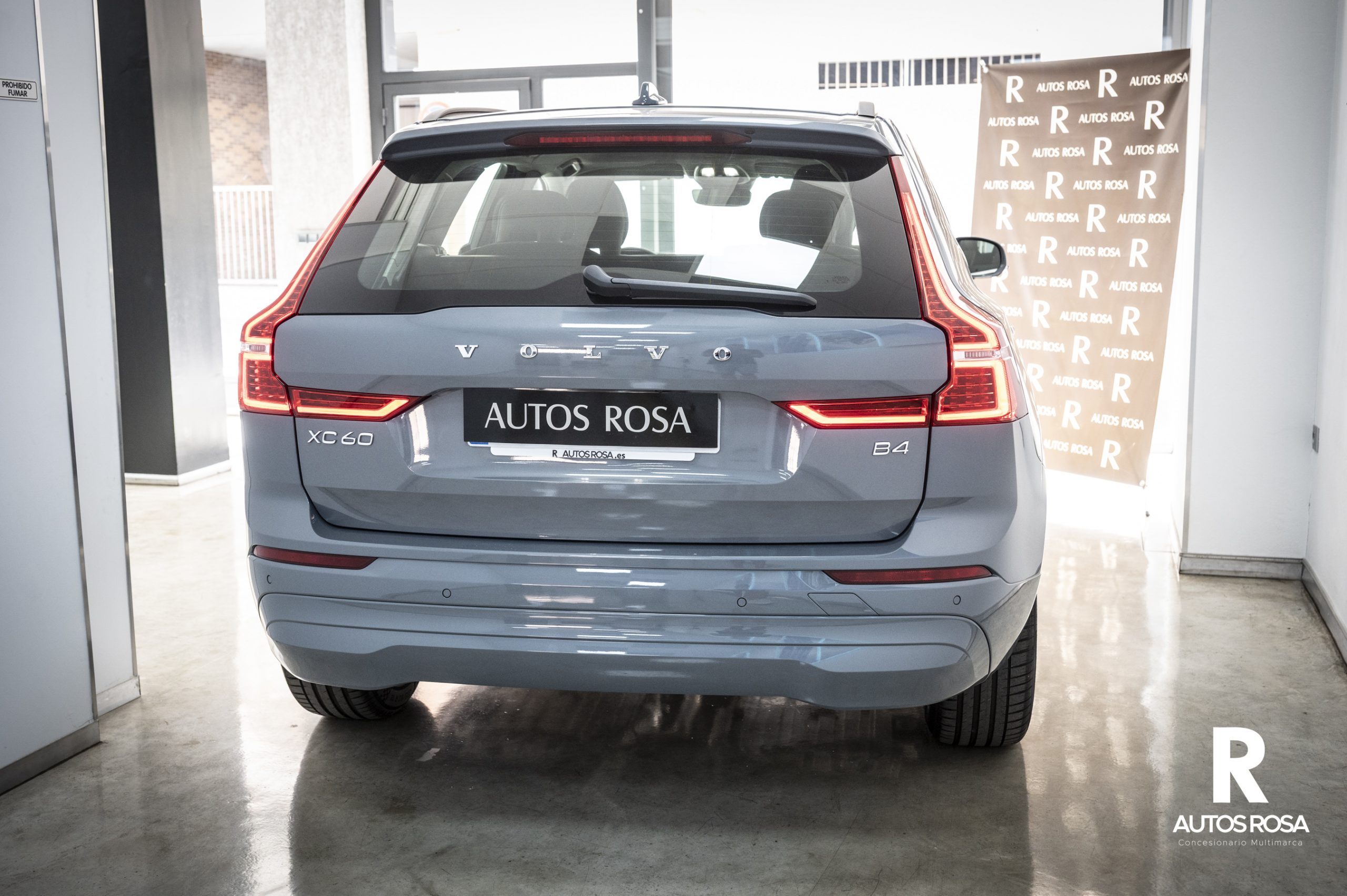 
								XC60 2.0 B4 D CORE AUTO 197 5P completo									