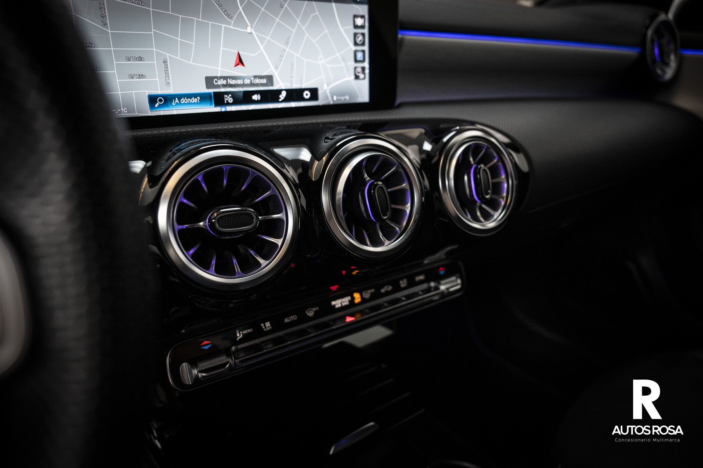 
								Mercedes-Benz Clase A 180d Edition completo									