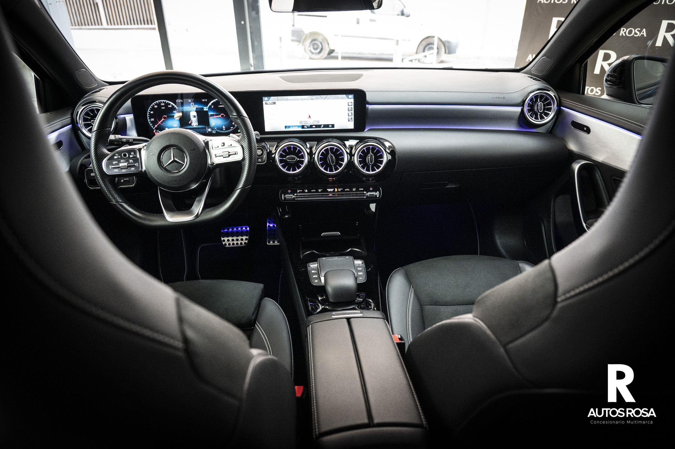 
								Mercedes-Benz Clase A 180d Edition completo									