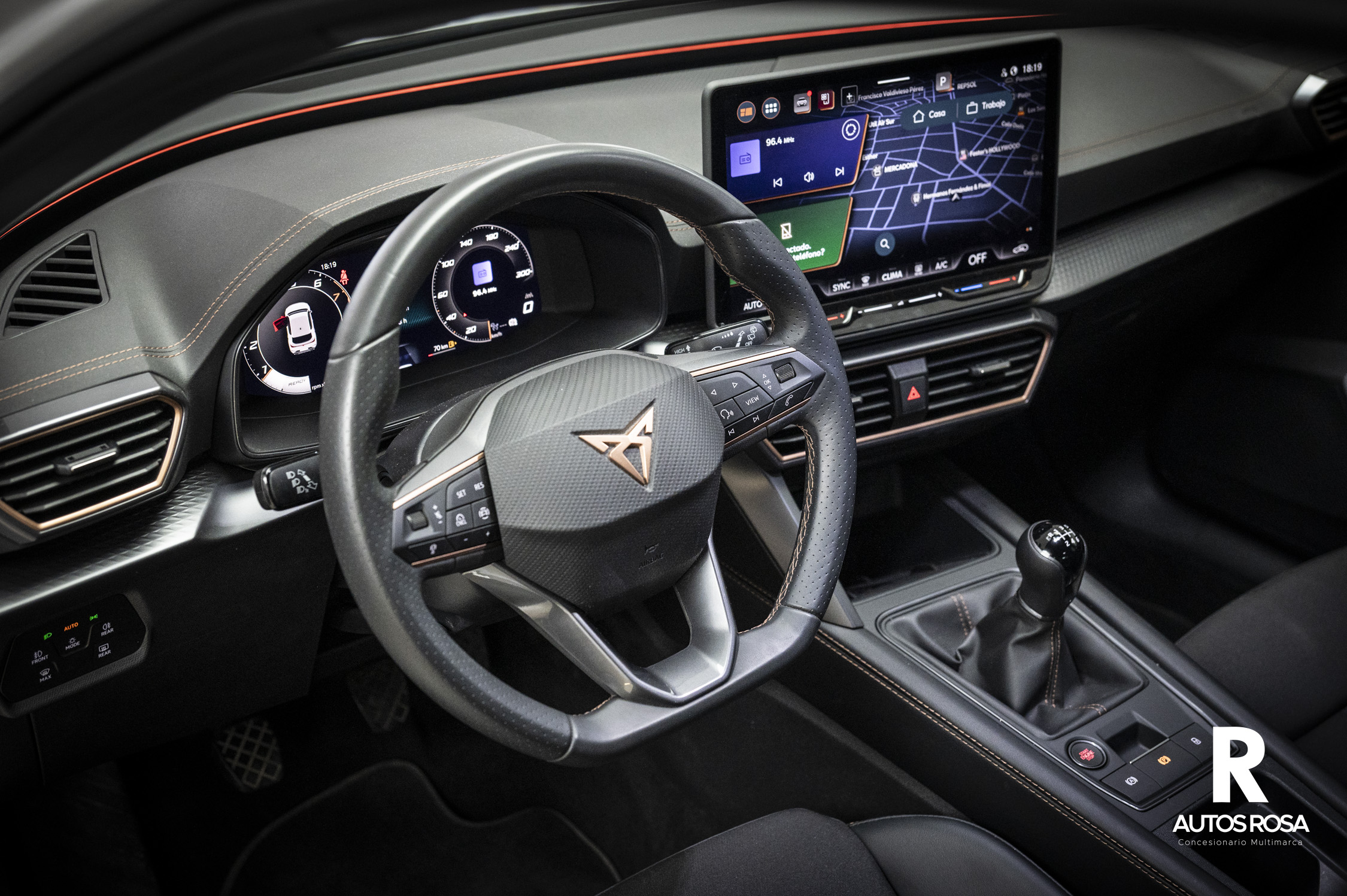 
								CUPRA León 1.5 TSI completo									