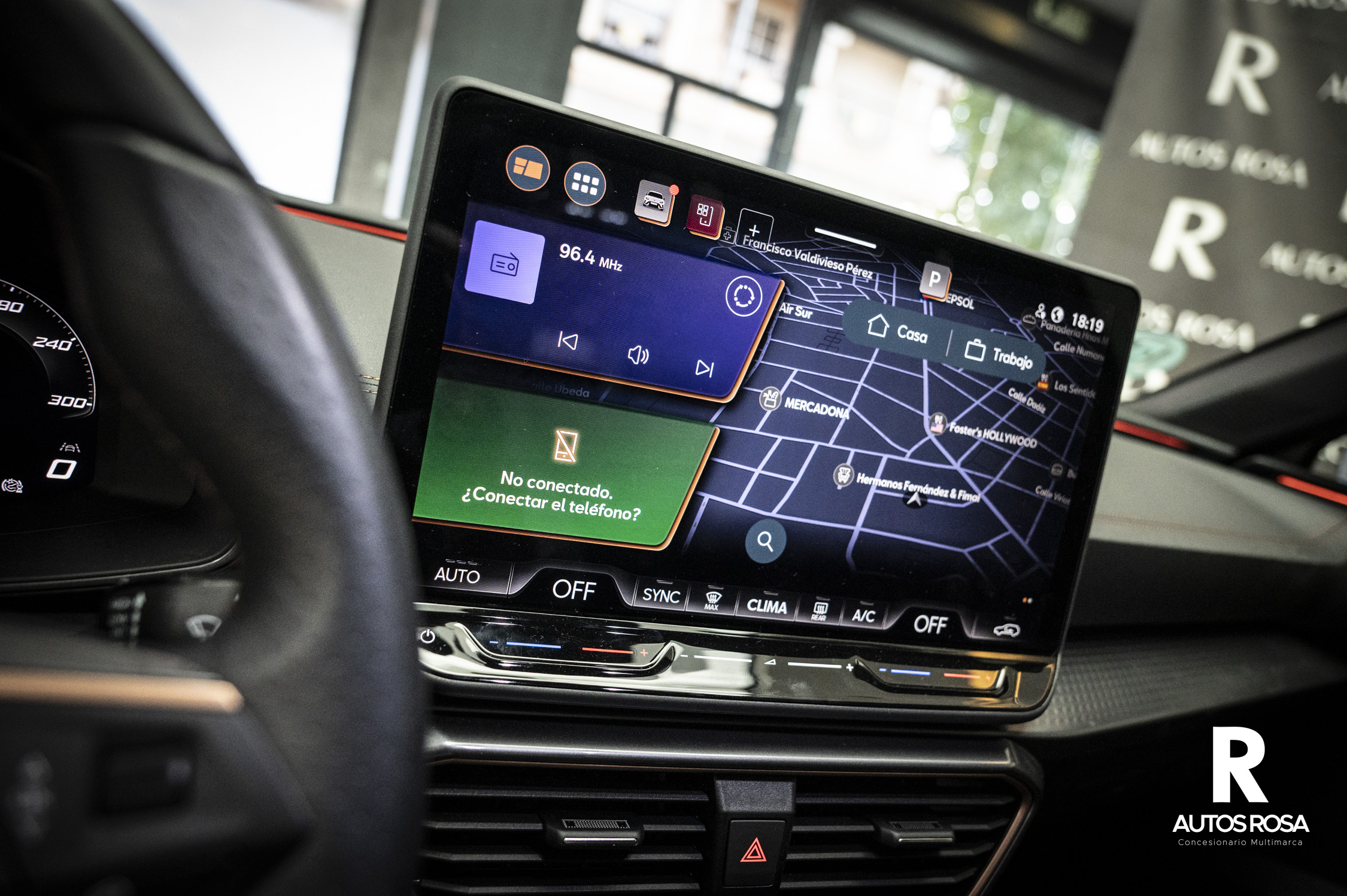 
								CUPRA León 1.5 TSI completo									