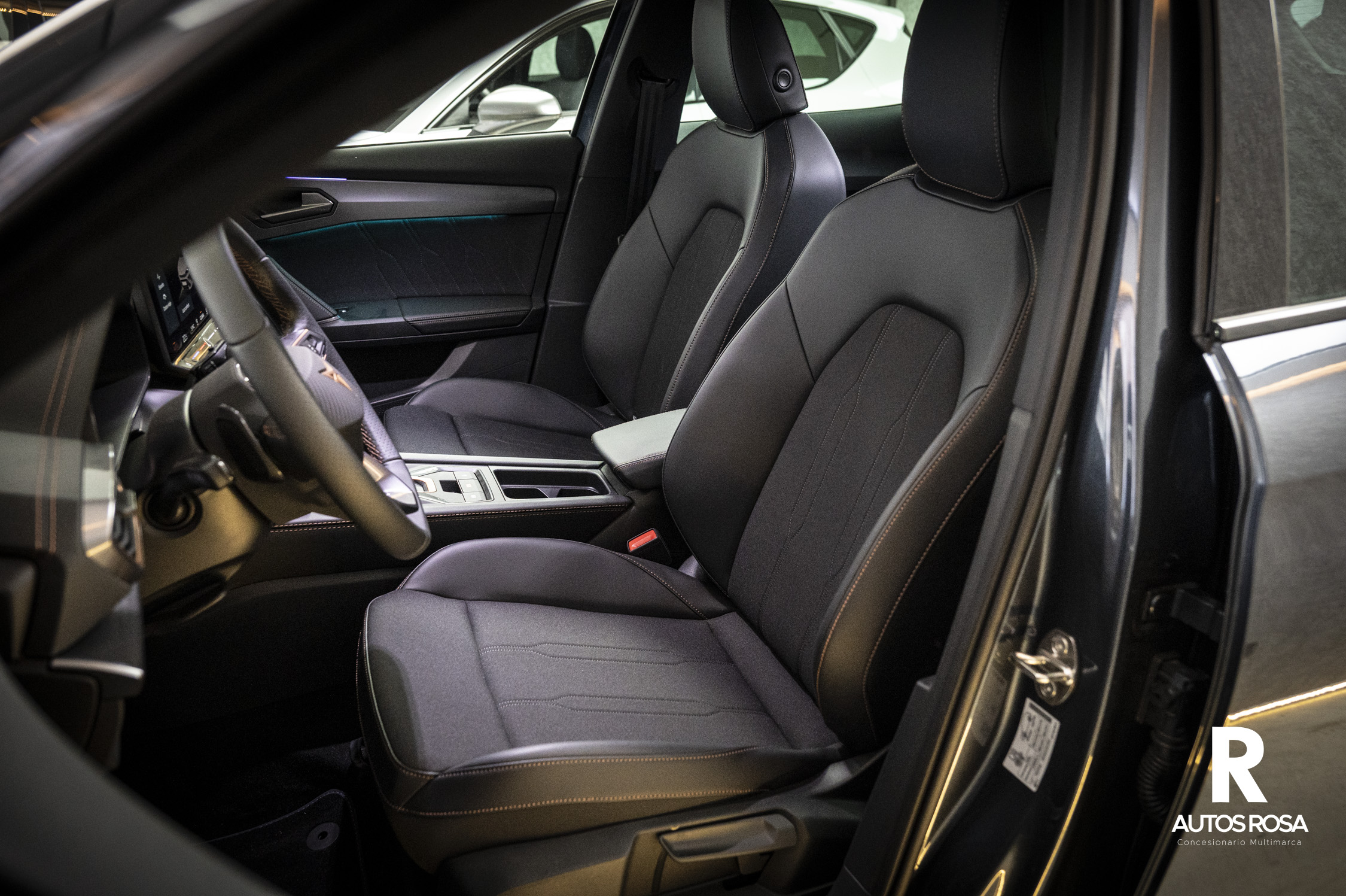 
								CUPRA Formentor 1.5 eTSI 150 CV DSG completo									