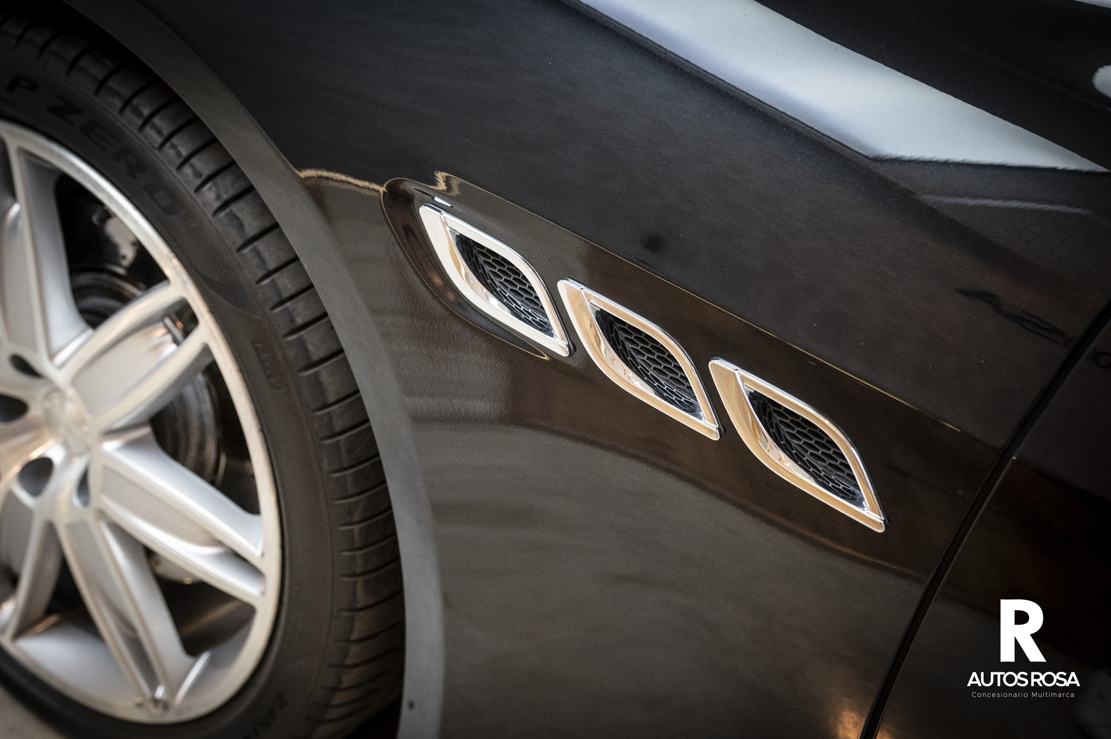 
								MASERATI Quattroporte 3.0 V6 Diesel 275cv completo									