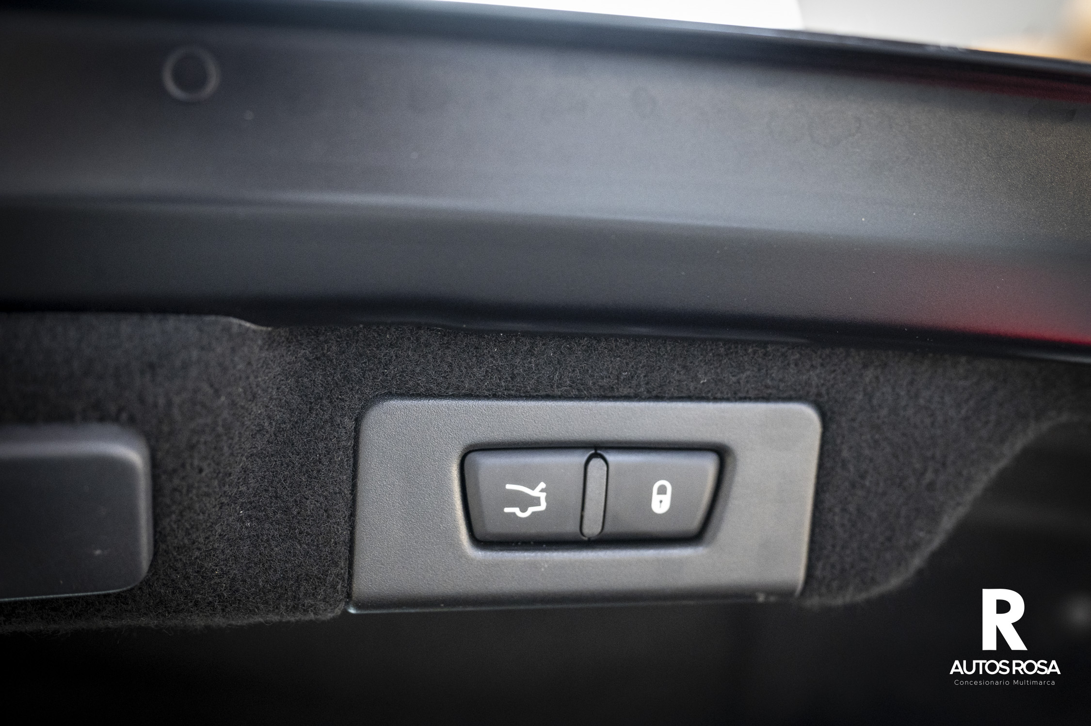 
								MASERATI Quattroporte 3.0 V6 Diesel 275cv completo									