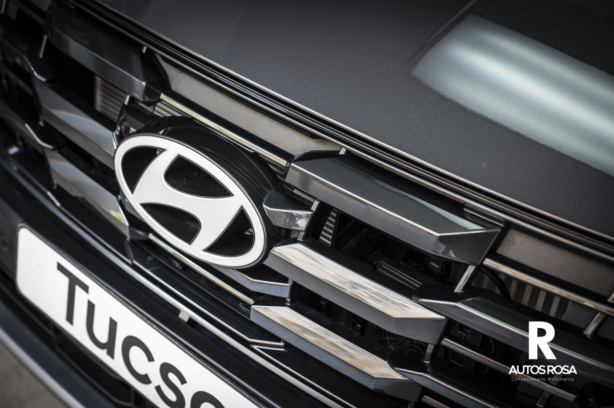 
								Hyundai Tucson TH Hybrid 1.6  T 215 C.V completo									