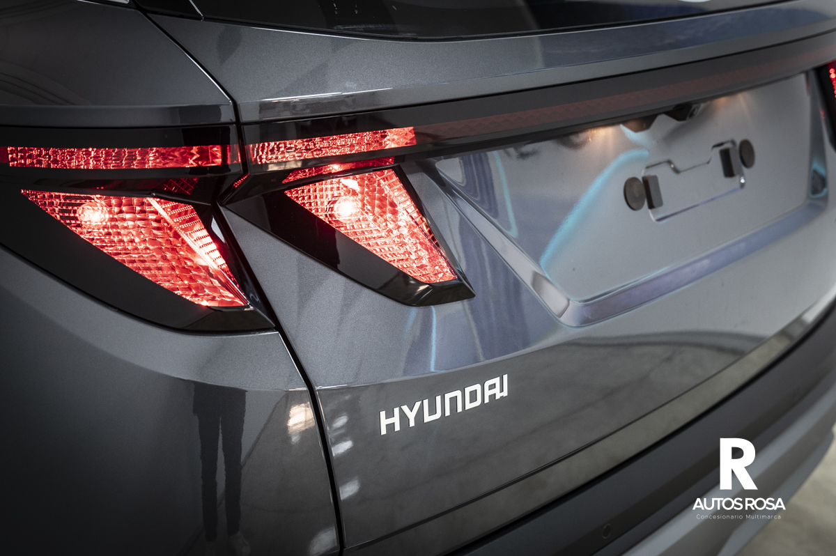 
								Hyundai Tucson TH Hybrid 1.6  T 215 C.V completo									