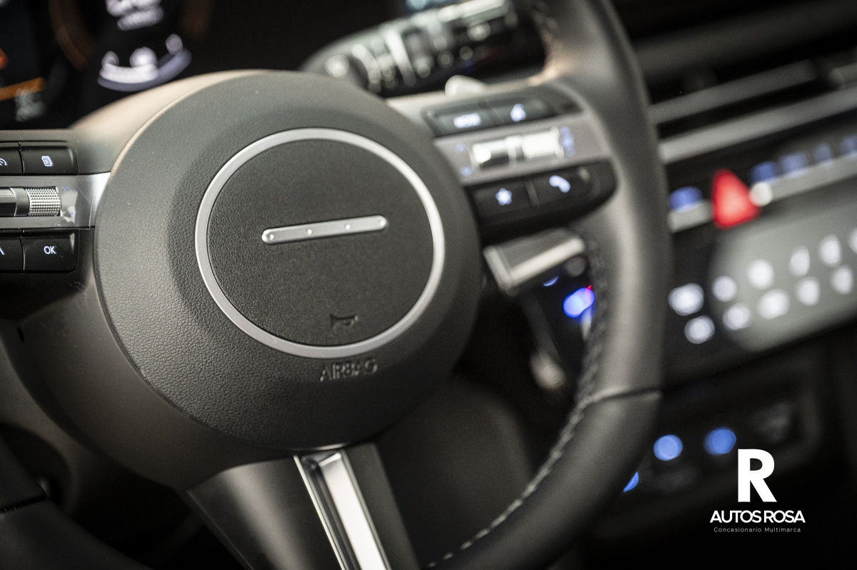 
								Hyundai Tucson TH Hybrid 1.6  T 215 C.V completo									