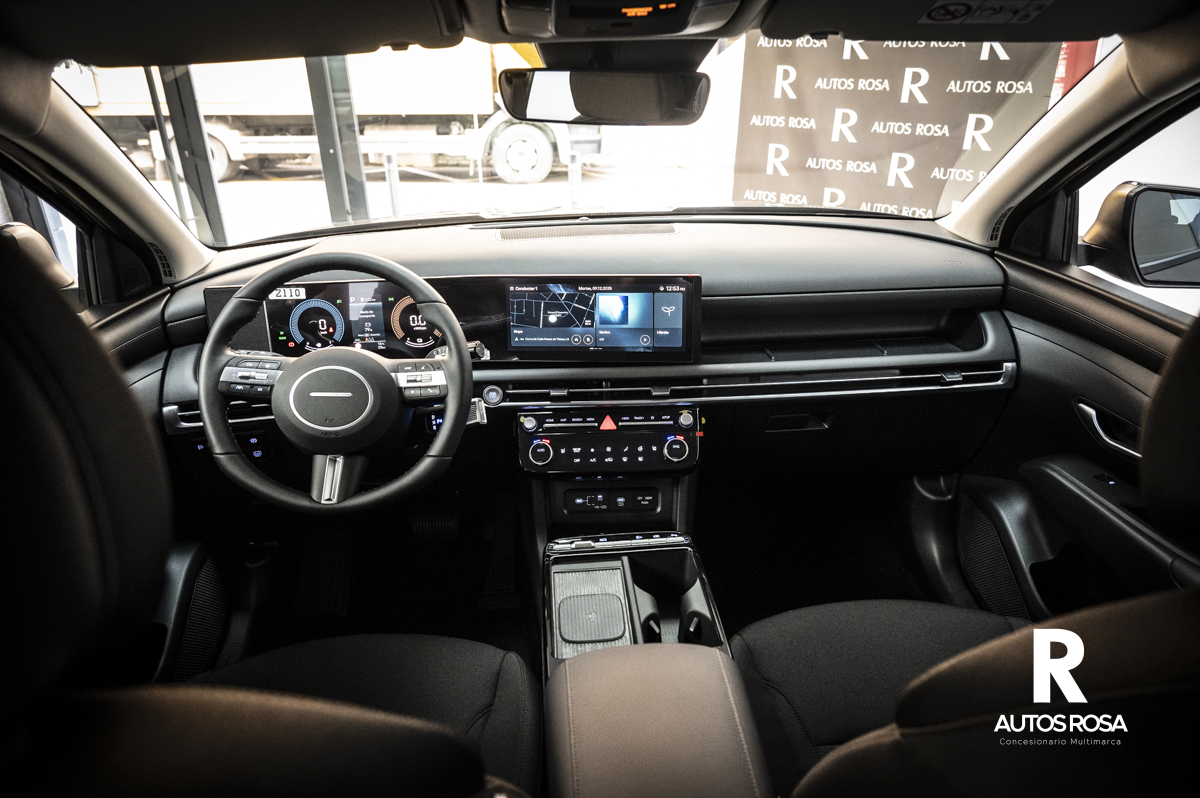 
								Hyundai Tucson TH Hybrid 1.6  T 215 C.V completo									