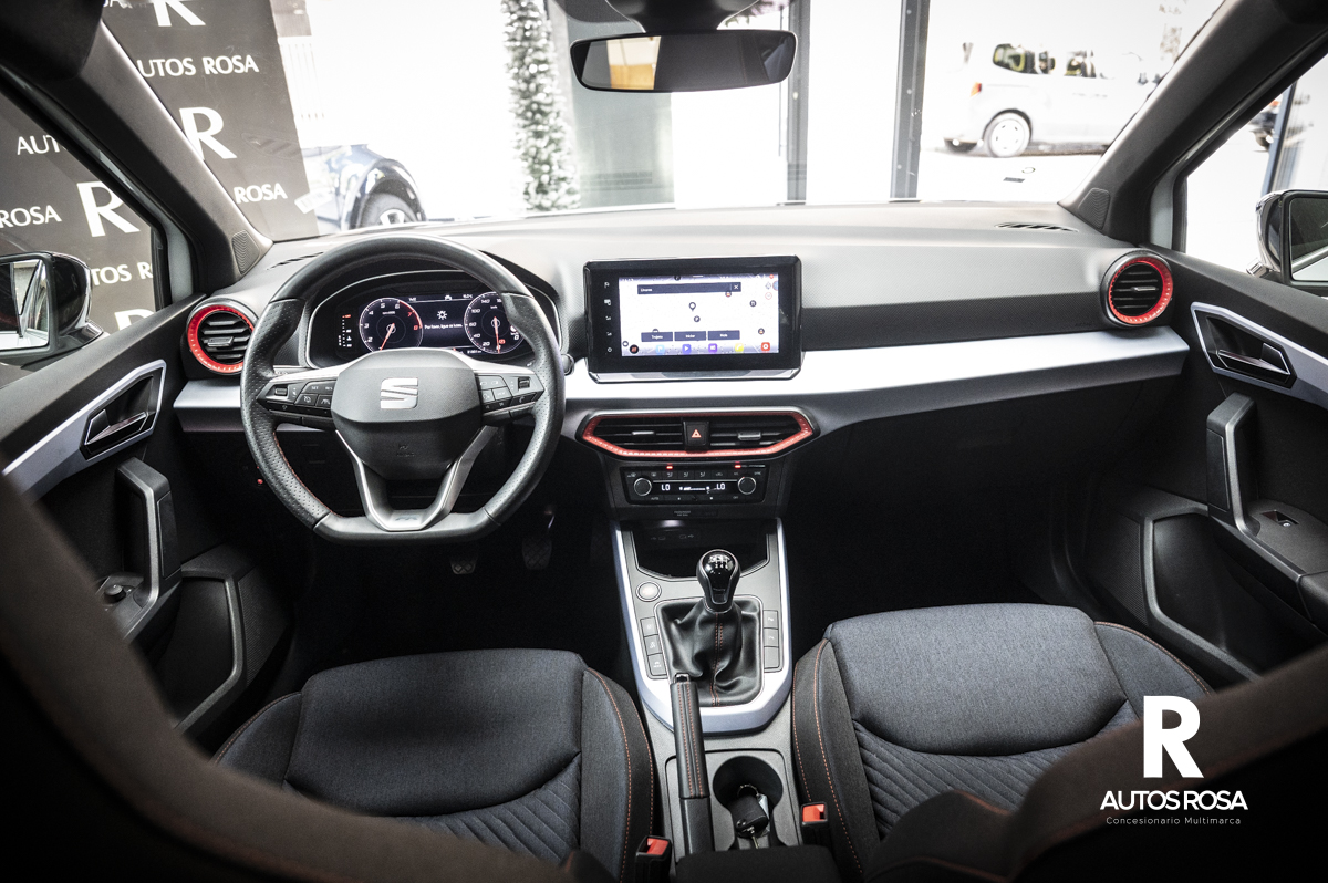 
								SEAT Arona 1.0 TSI 85kW 115CV FR Special Edition completo									