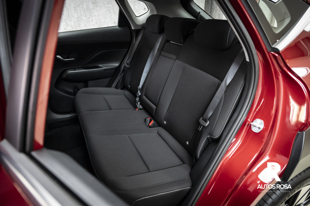 
								Hyundai Kona 1.6 T-GDi 150 CV DT XLS Ultimate Red completo									