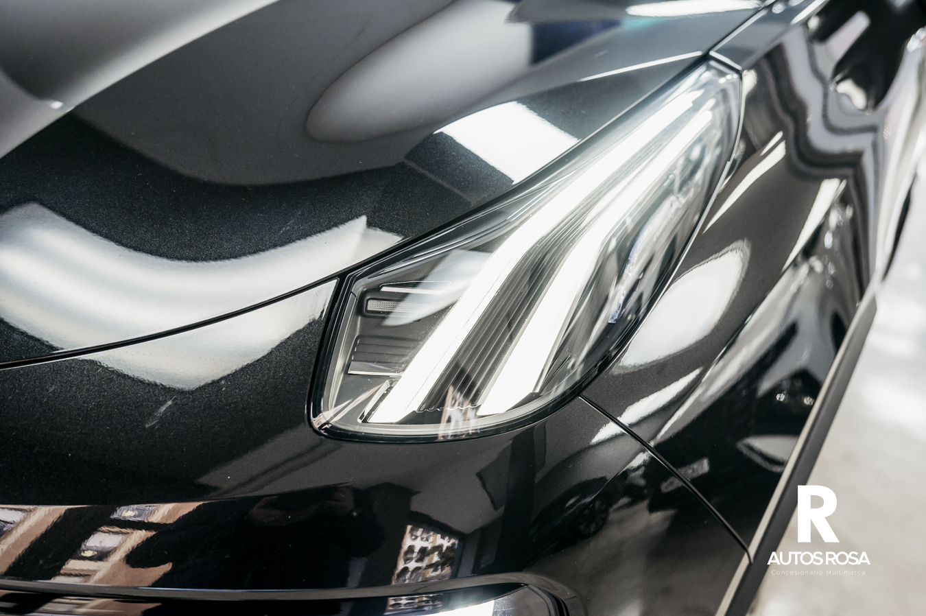 
								Lynk & Co 01 1.5 PHEV More 276 CV SPARKLING BLACK completo									