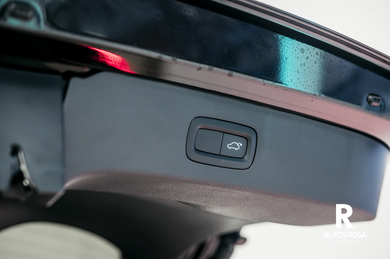 
								Lynk & Co 01 1.5 PHEV More 276 CV SPARKLING BLACK completo									