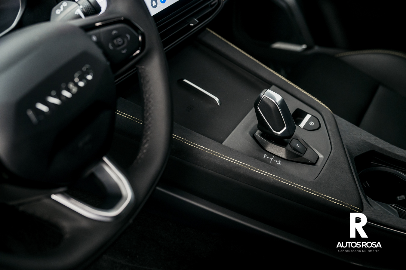 
								Lynk & Co 01 1.5 PHEV More 276 CV SPARKLING BLACK completo									