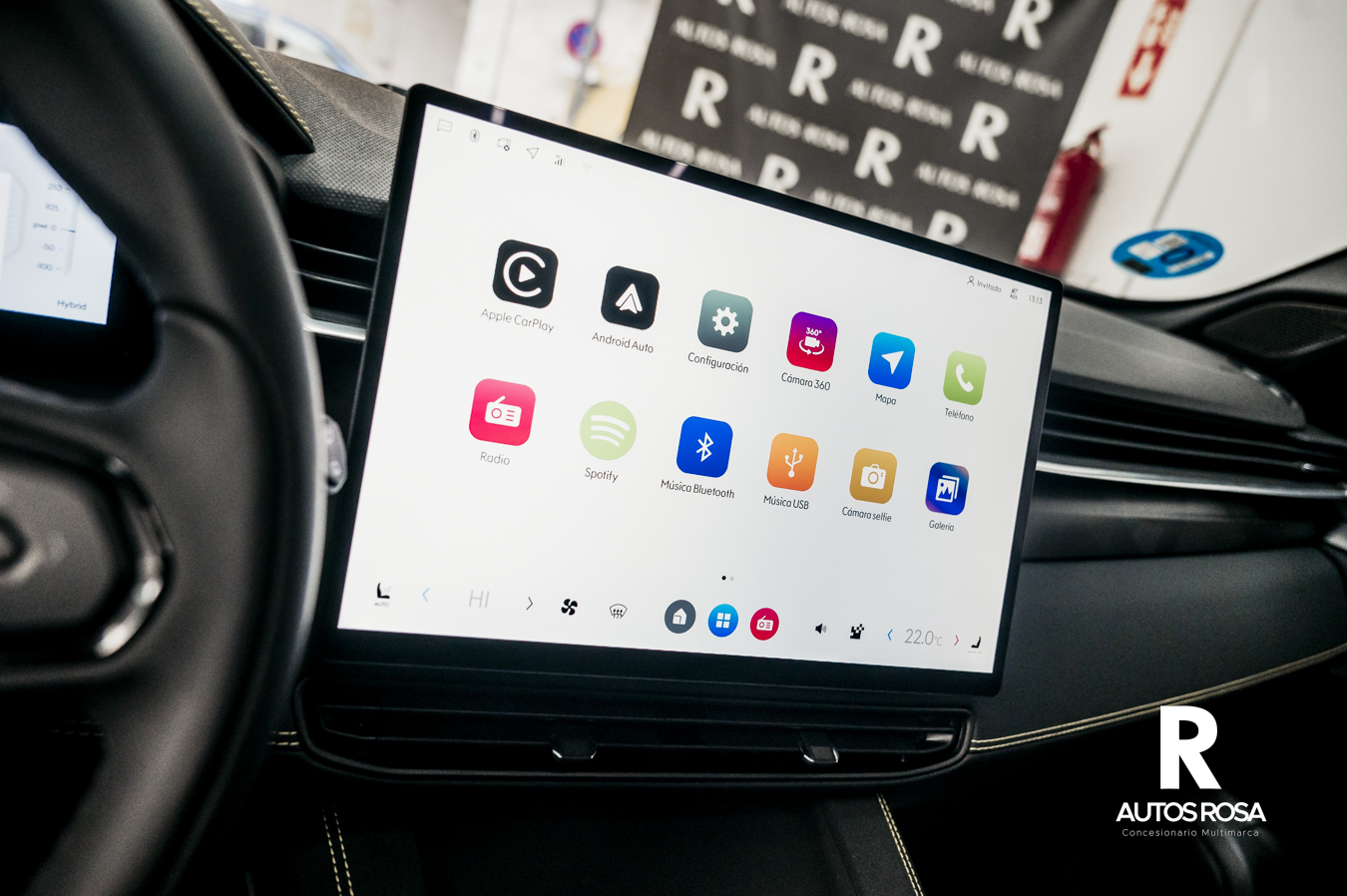 
								Lynk & Co 01 1.5 PHEV More 276 CV SPARKLING BLACK completo									