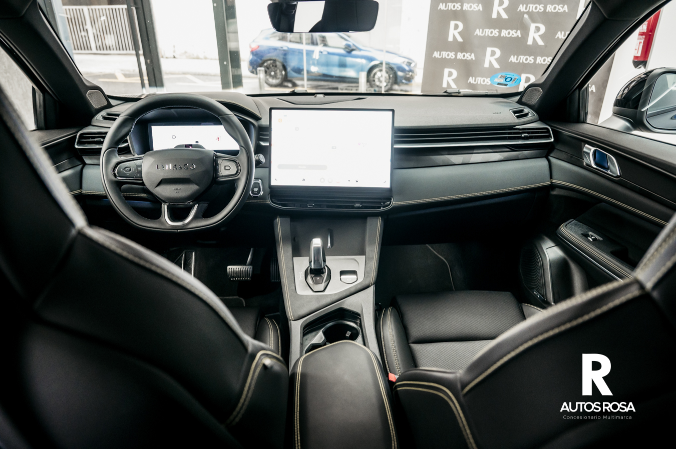 
								Lynk & Co 01 1.5 PHEV More 276 CV SPARKLING BLACK completo									