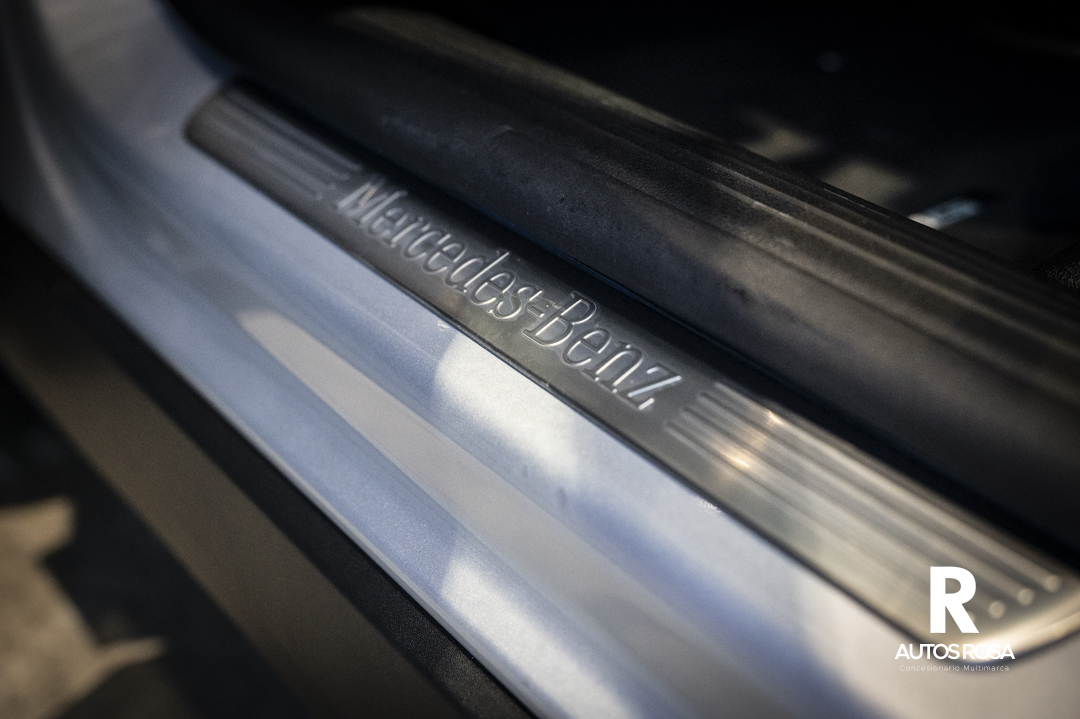 
								Mercedes-Benz GLA 200 D 150 CV AMG Line completo									