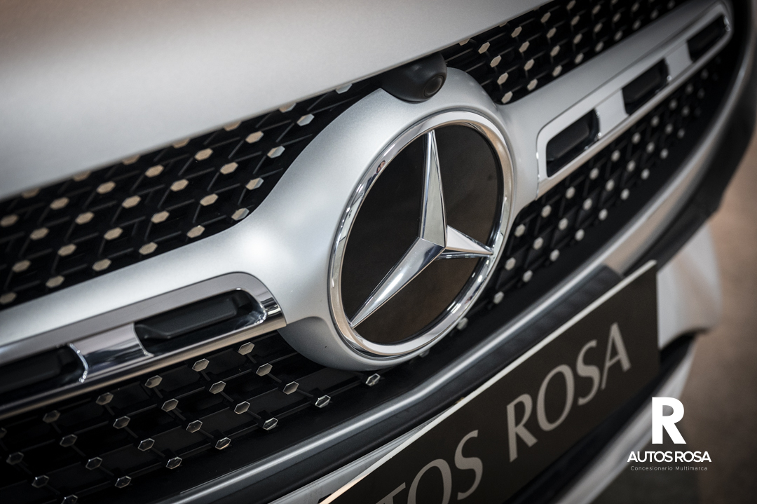 
								Mercedes-Benz GLA 200 D 150 CV AMG Line completo									