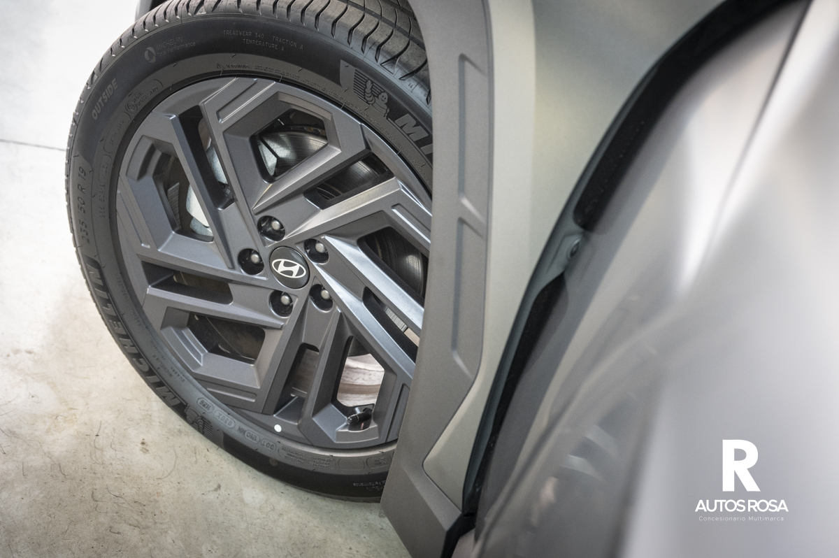 
								HYUNDAI TUCSON 1.6 T-GDi 160 CV 20 Aniversario completo									