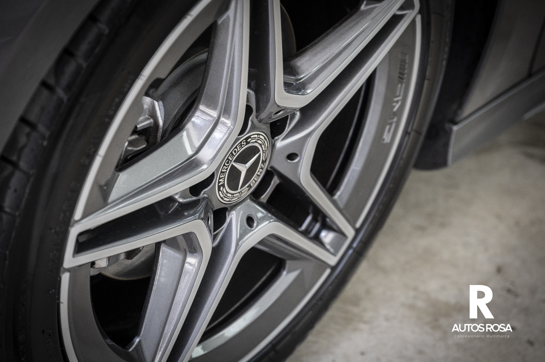 
								MERCEDES-BENZ Clase A A 180 d completo									