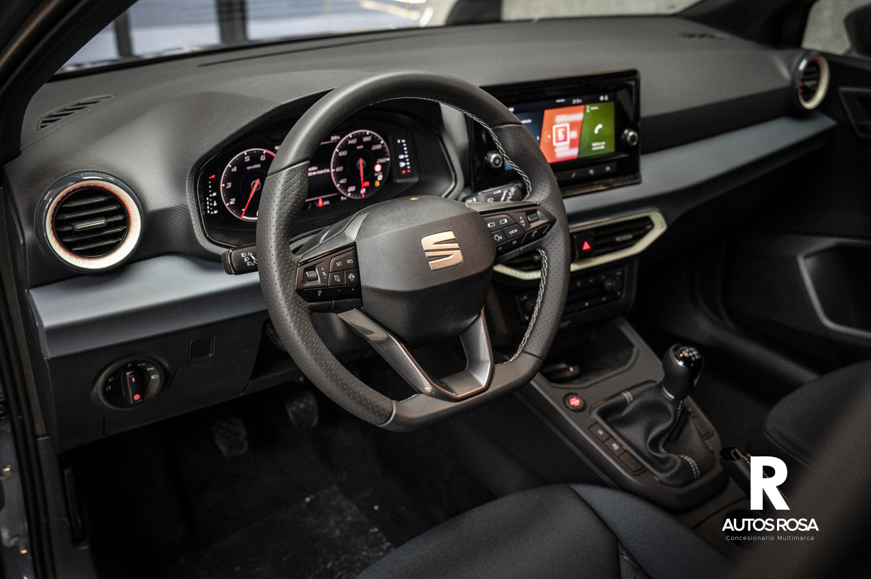 
								SEAT IBIZA 1.0 TSI STYLE + Paquete comfort completo									